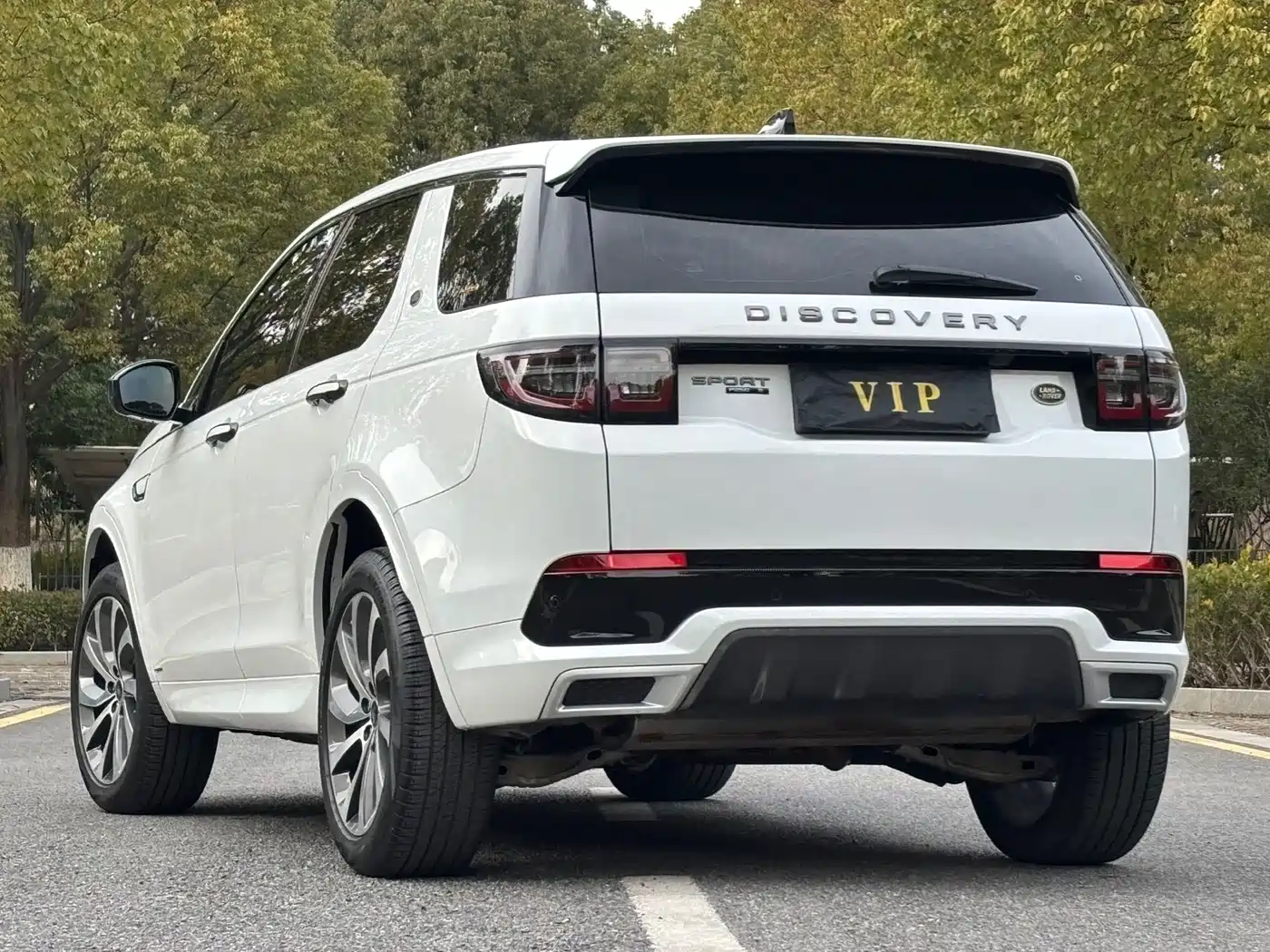 Land Rover Discovery Sport 2020 249PS R-Dynamic Performance фото 4