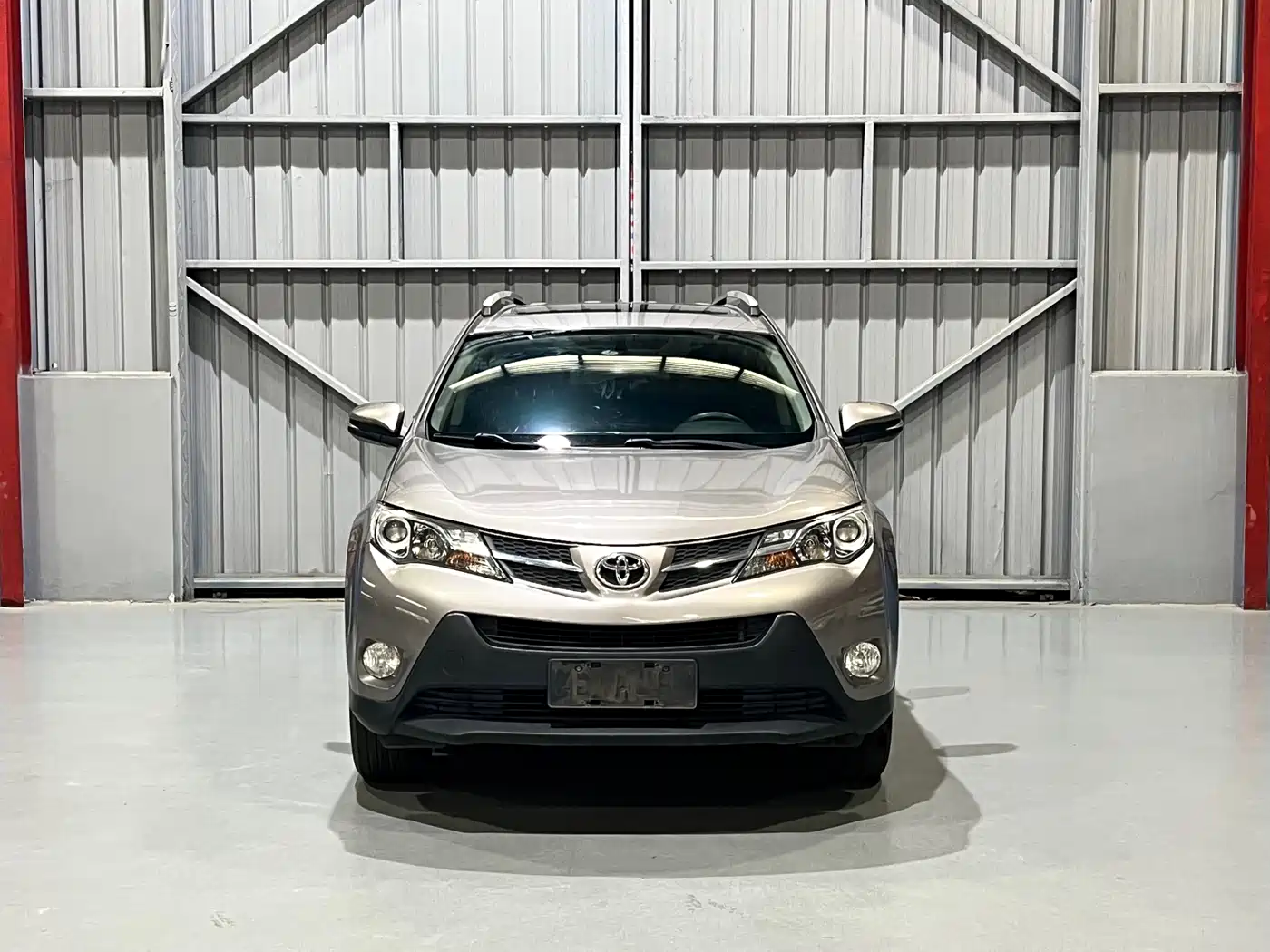 Toyota RAV4 Rongfang 2015 2.0L CVT 2WD Trend Edition фото 2