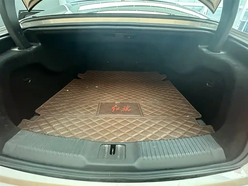 Hongqi H9 2020 2020 2.0T Smart Connection Qi Chang Edition