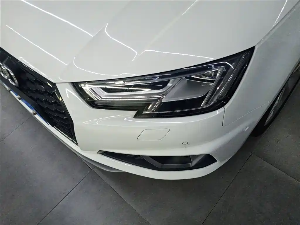 Audi A4L 2019 40 TFSI Fashion (China VI) фото 15