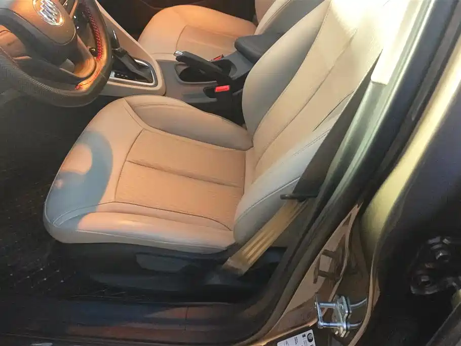 Buick Excelle 2017 15N Automatic Elite фото 9