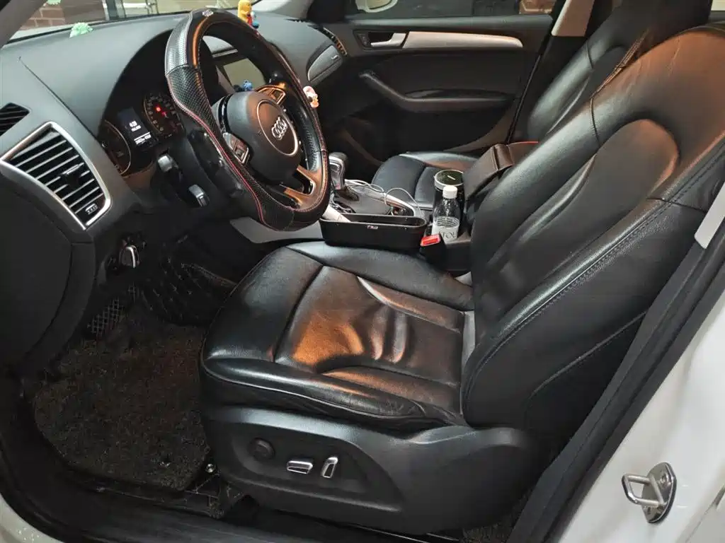 Audi Q5 2015 40 TFSI Technology фото 8