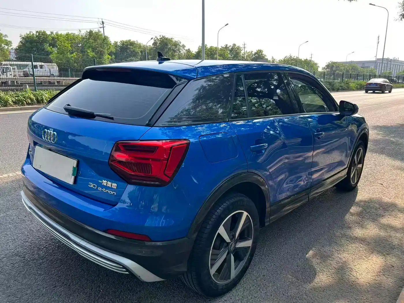 Audi Q2L e-tron 2019 Q2L e-tron Pure Electric Smart Cool Edition фото 7