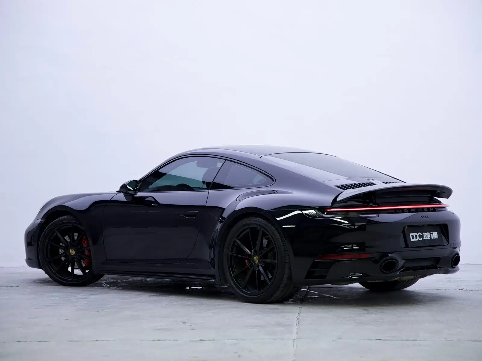 Фото 6 - Porsche 911