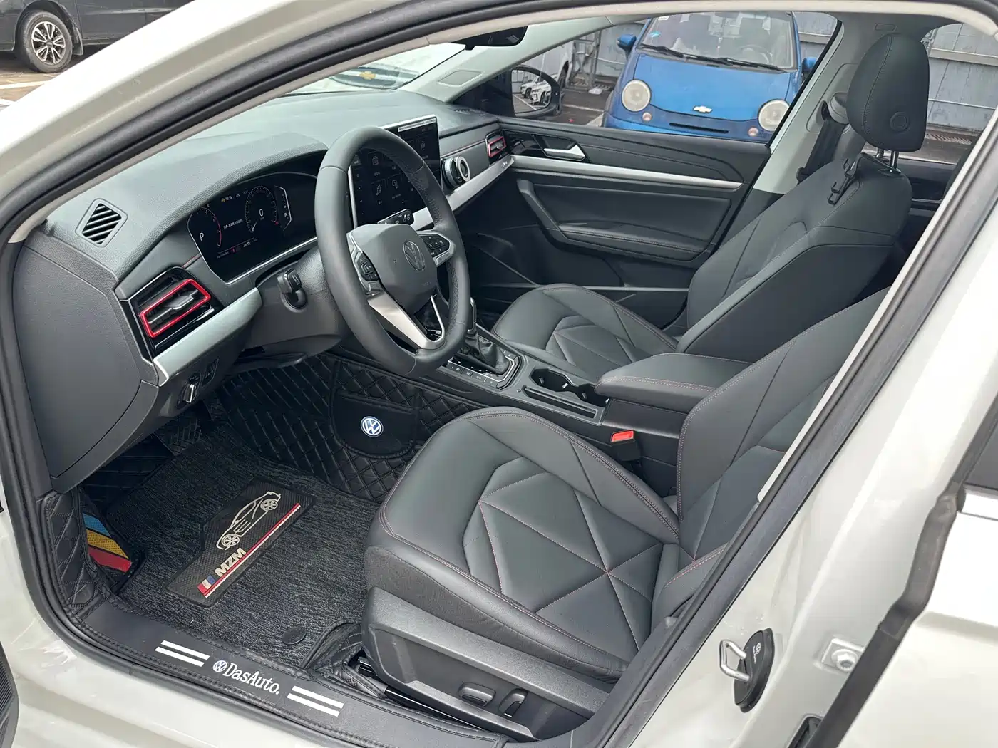 Volkswagen Lavida 2026 300TSI DSG Starlight Leading Edition фото 4