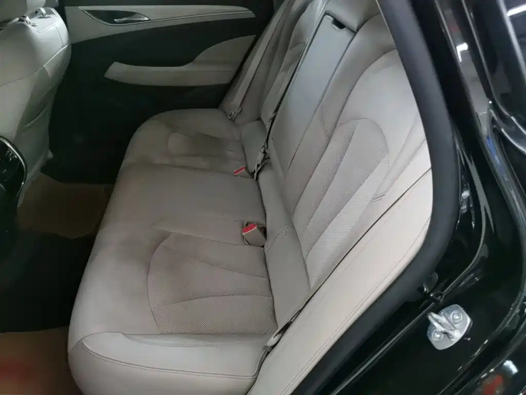 Buick LaCrosse 2018 Model 30H Elite Edition фото 17