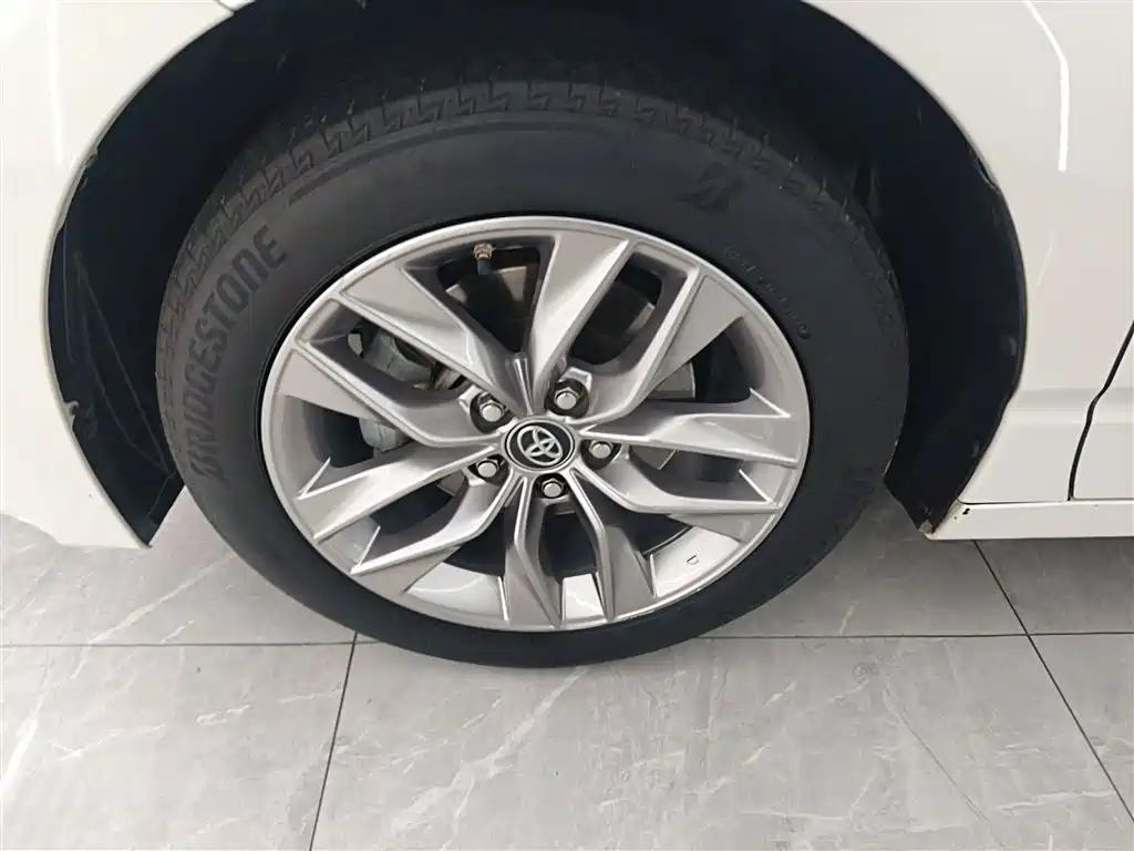 Toyota Avalon 2019 2.0L Luxury Edition (China VI) фото 25