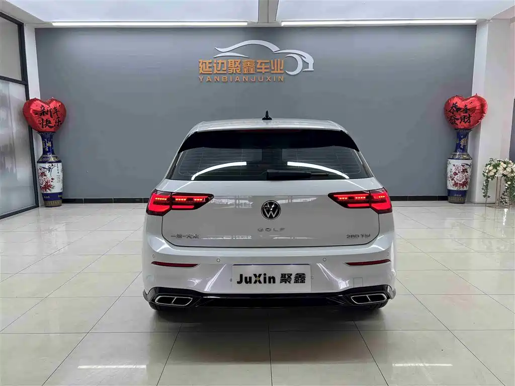Volkswagen Golf 2023 Facelift 280TSI DSG R-Line Lite фото 5