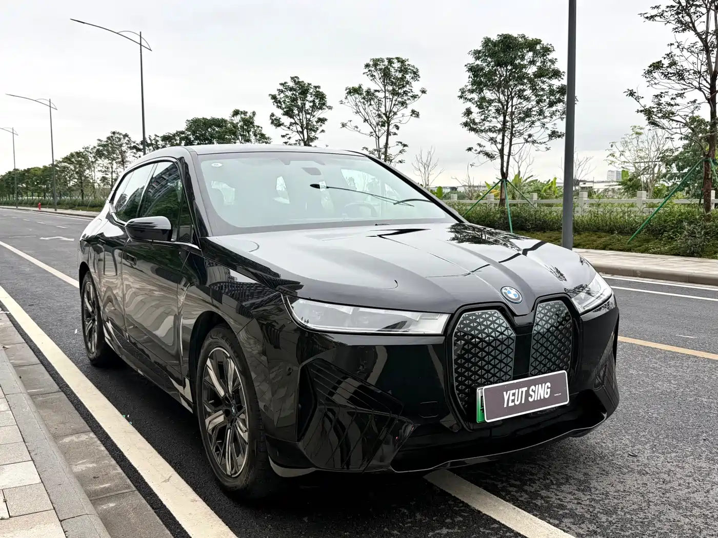 BMW iX 2022 xDrive40