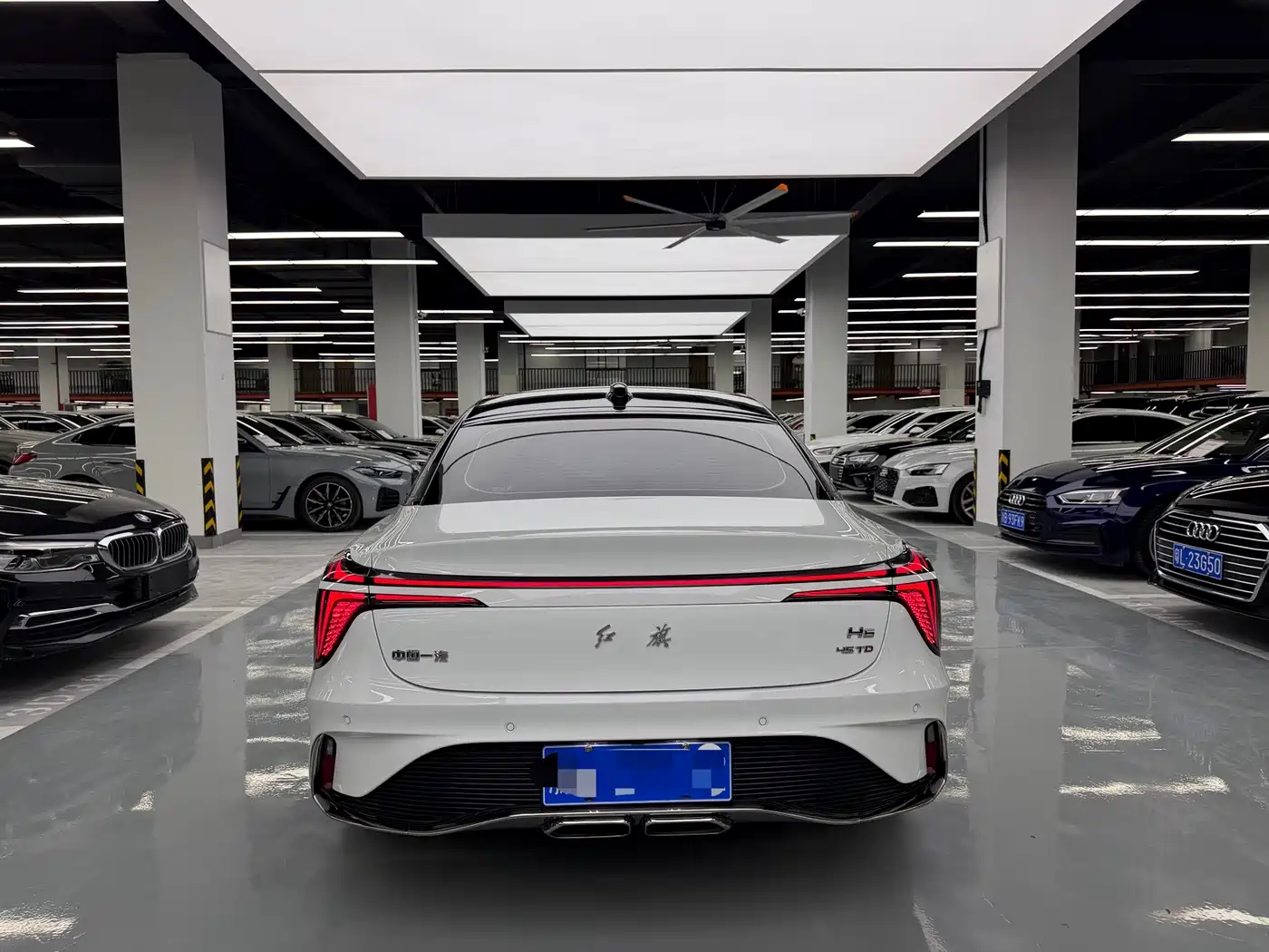 Hongqi H6 2025 2025 Model 2.0T Fashion Edition