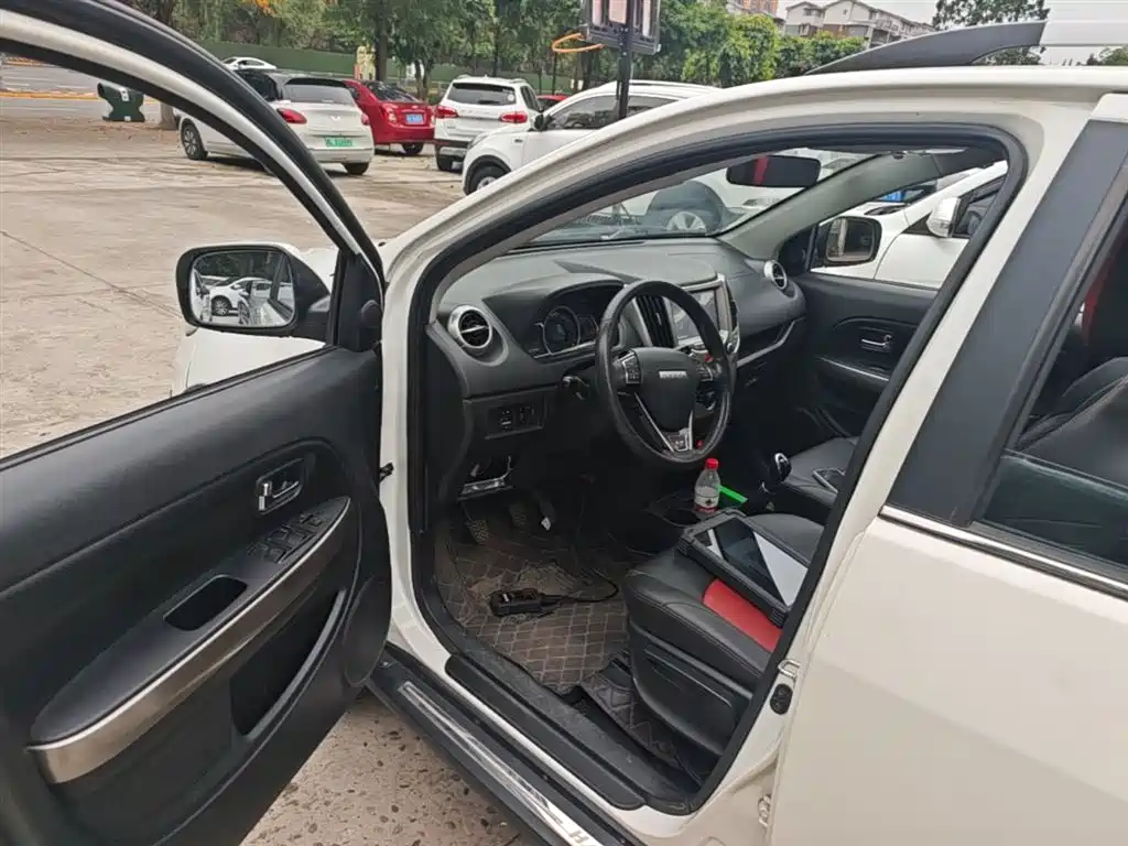 Haval H1 2017 Red Label 1.5L Manual Luxury фото 16