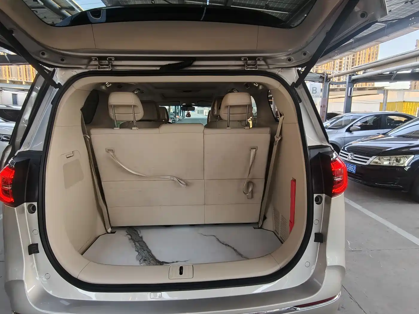 Buick GL8 2023 ES Landmaster Exclusive фото 19