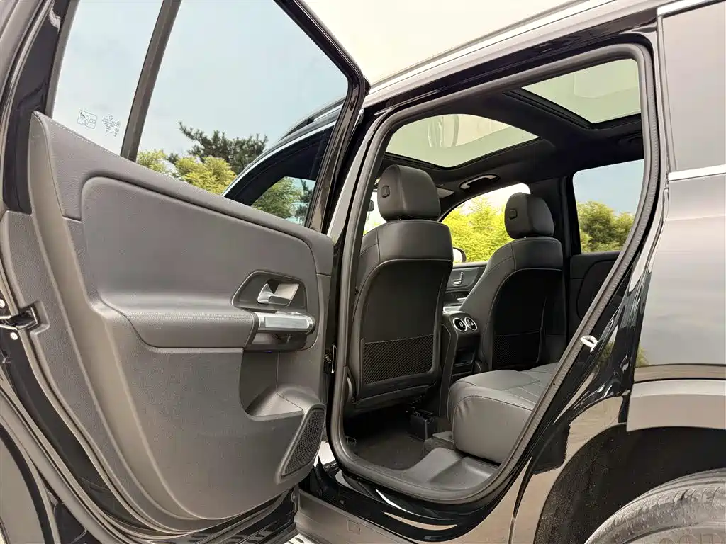 Mercedes-Benz GLB 2023 GLB 220 Dynamic фото 11