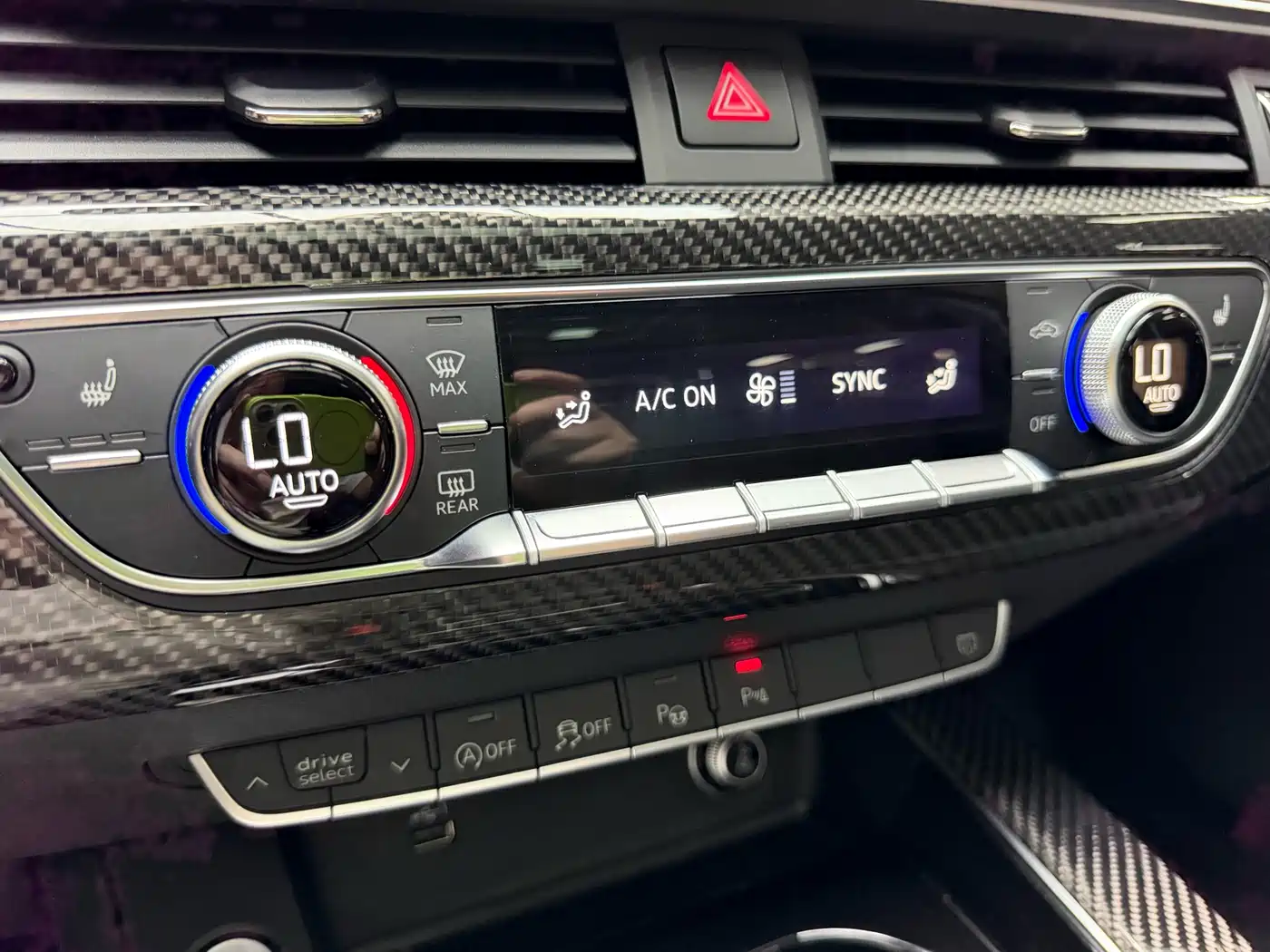 Audi A4L 2023 40 TFSI Luxury Sport фото 45