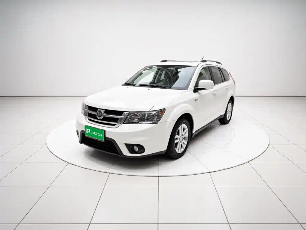 Fiat Freemont 2014 2012 2.4L Luxury Edition