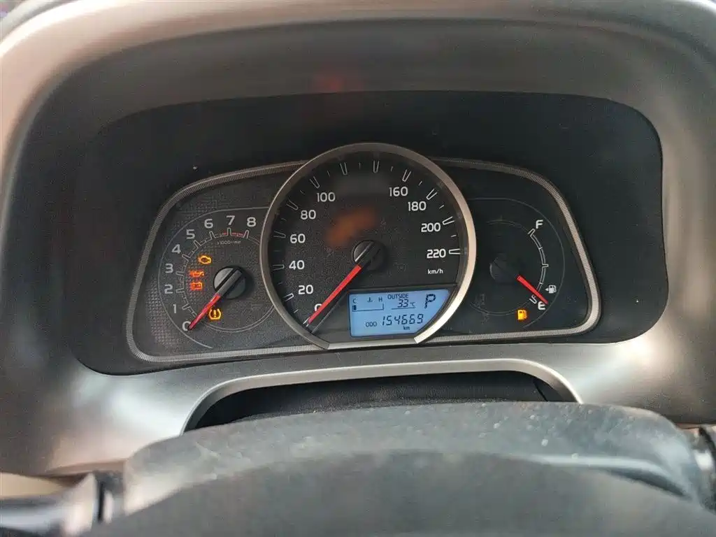 Toyota RAV4 Rongfang 2015 2.0L CVT 2WD Trend Edition фото 4