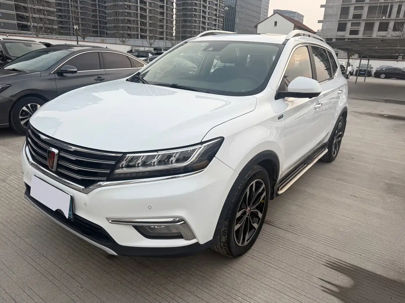 ROEWE RX5