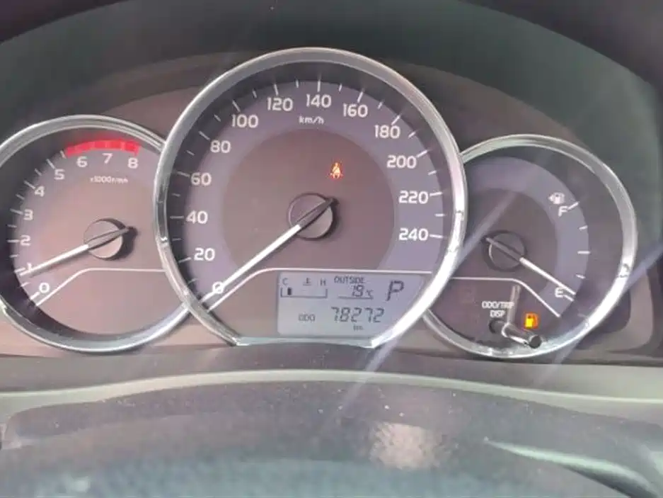 Toyota Corolla 2017 Facelift 1.2T S-CVT GL фото 6