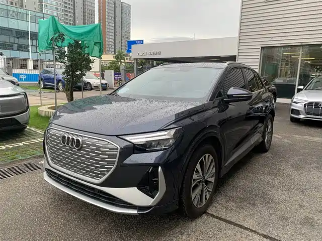 Audi Audi Q4 e-tron 2024 40 e-tron Pioneer Edition