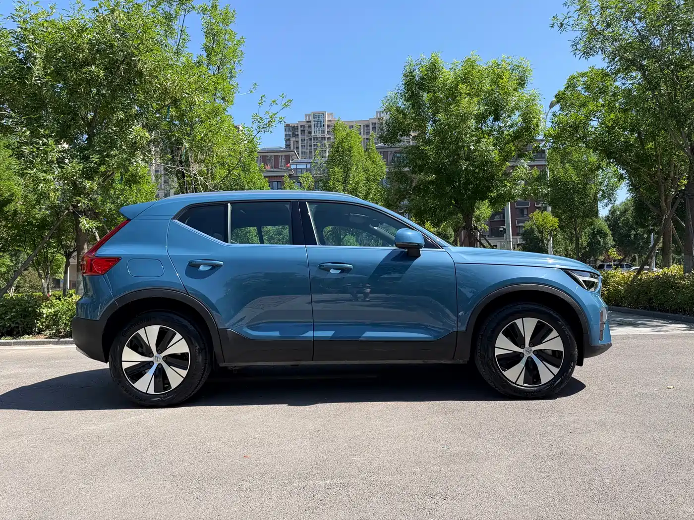 Volvo XC40 2025 2024 B3 Smart Elite Luxury Edition