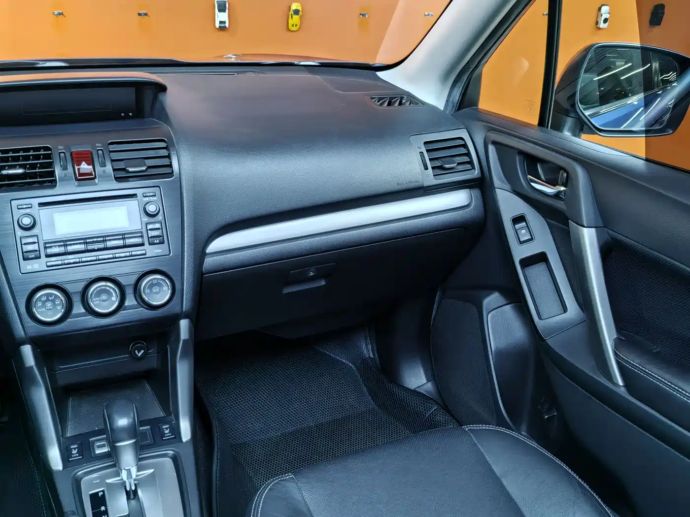 Subaru Forester 2013 2.0i Automatic Luxury Edition фото 19