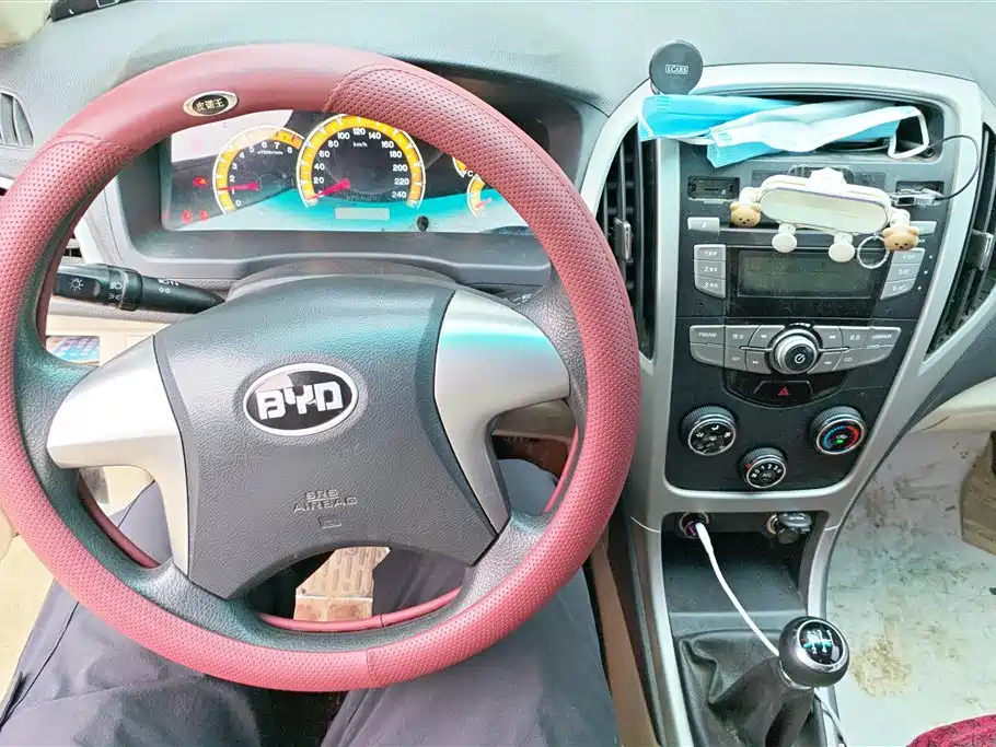 BYD F3 2014 1.5L Manual Luxury фото 12