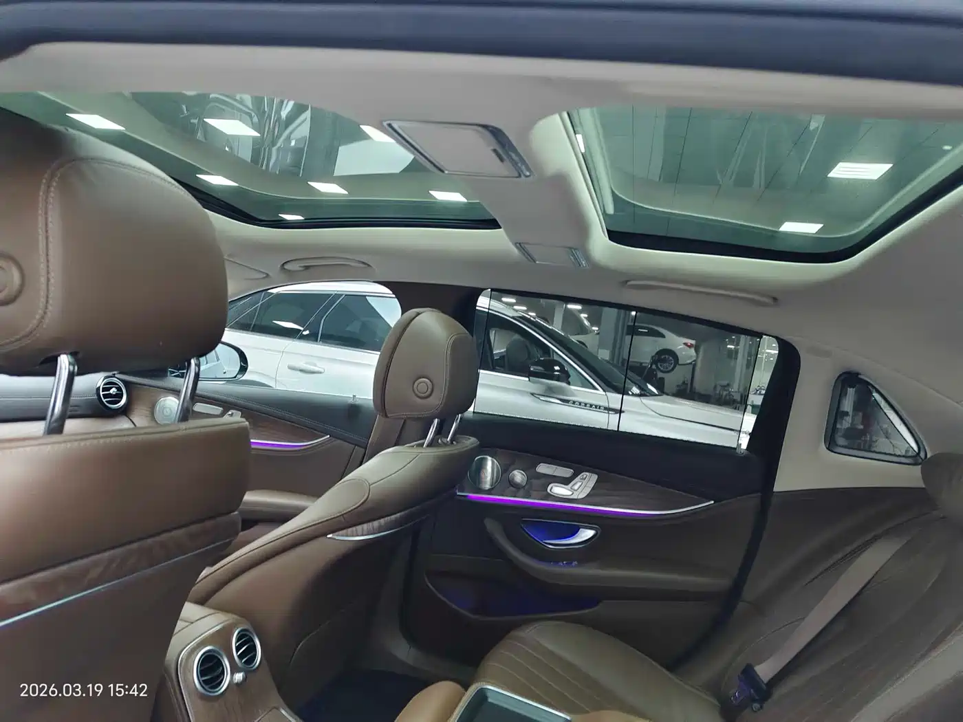 Mercedes-Benz E-Class 2023 E 300 L Luxury фото 8