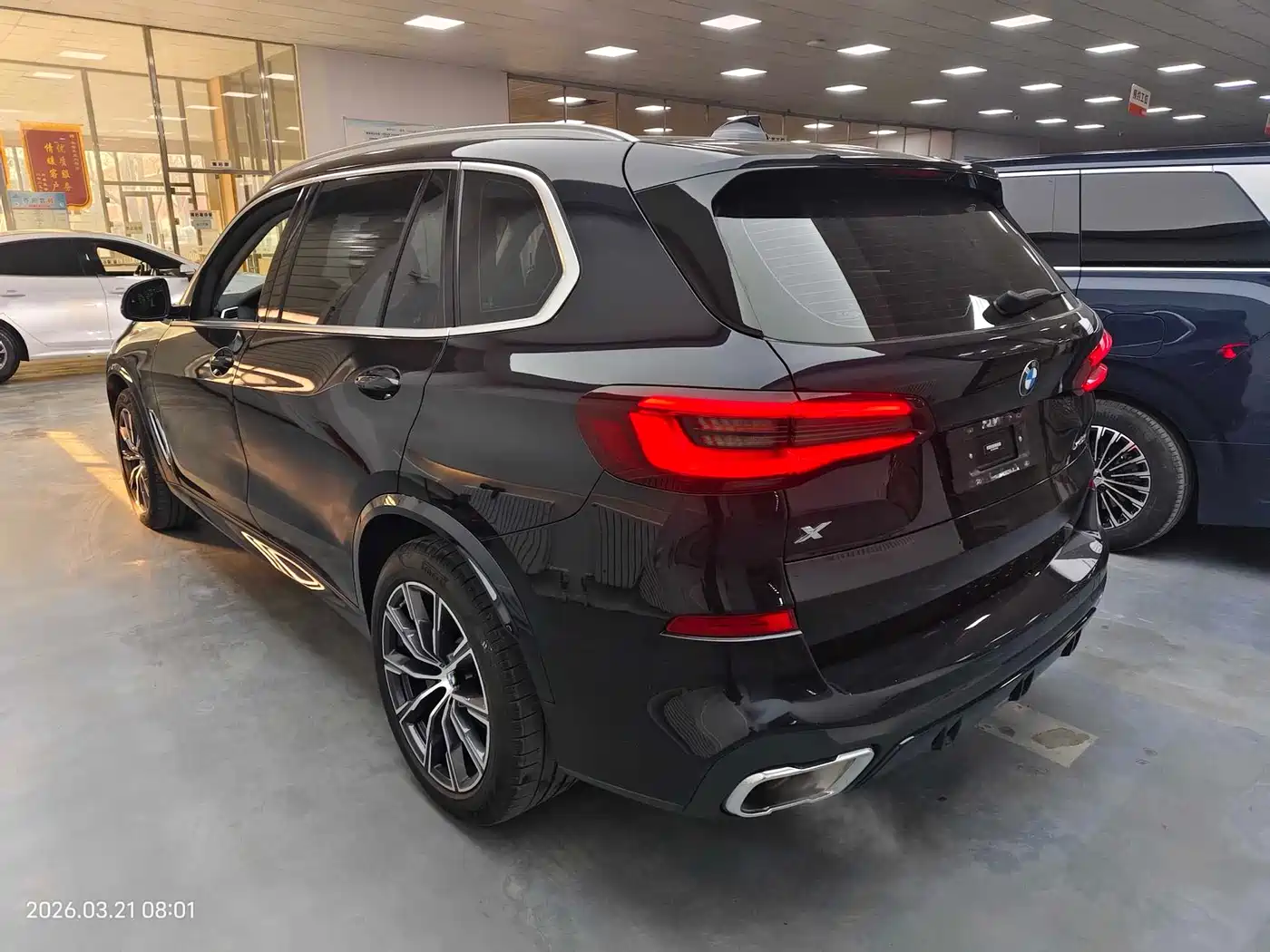 BMW X5 2023 xDrive 30Li Premium M Sport Package фото 6