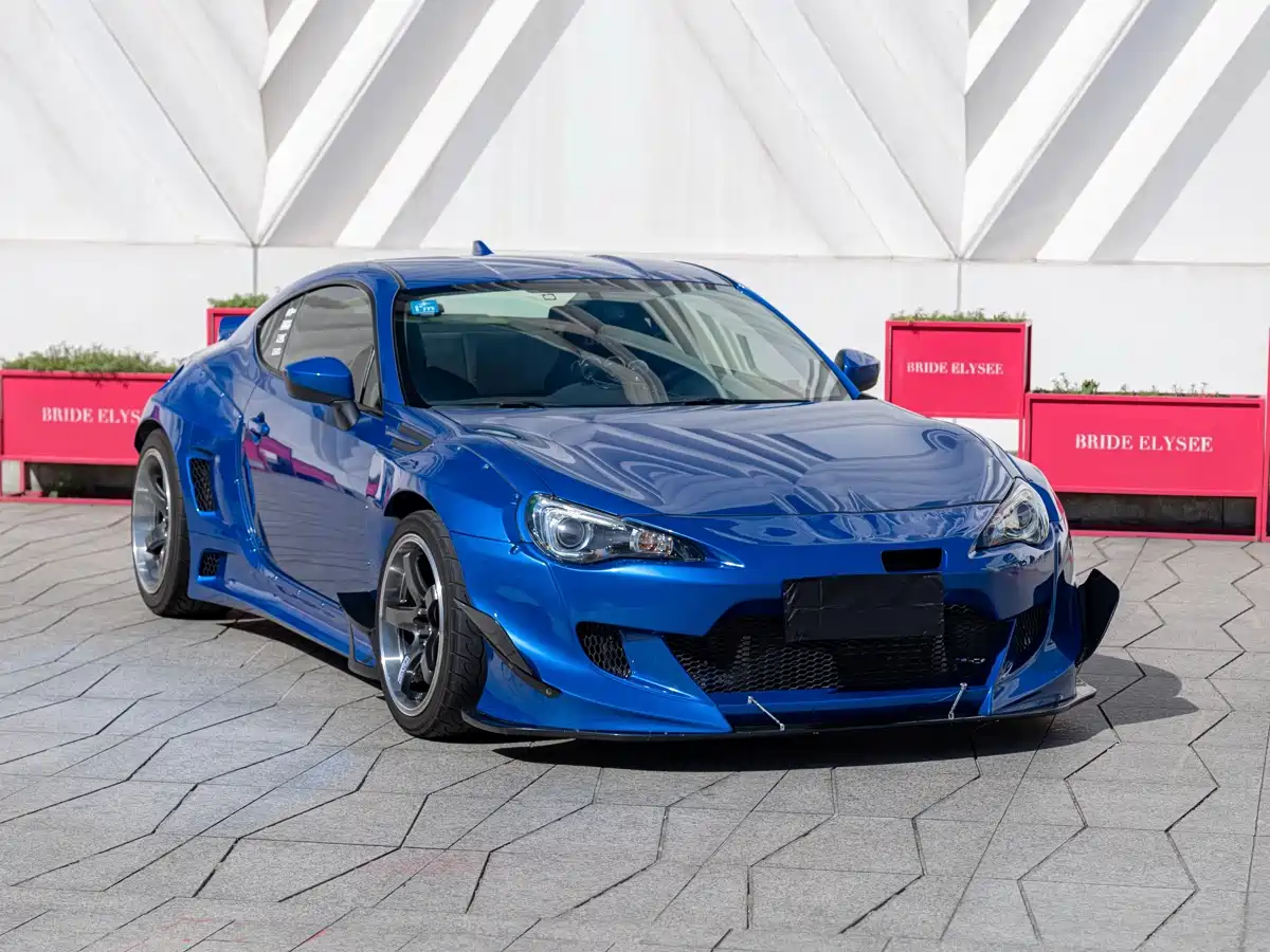 Subaru BRZ 2015 2.0i Manual фото 3
