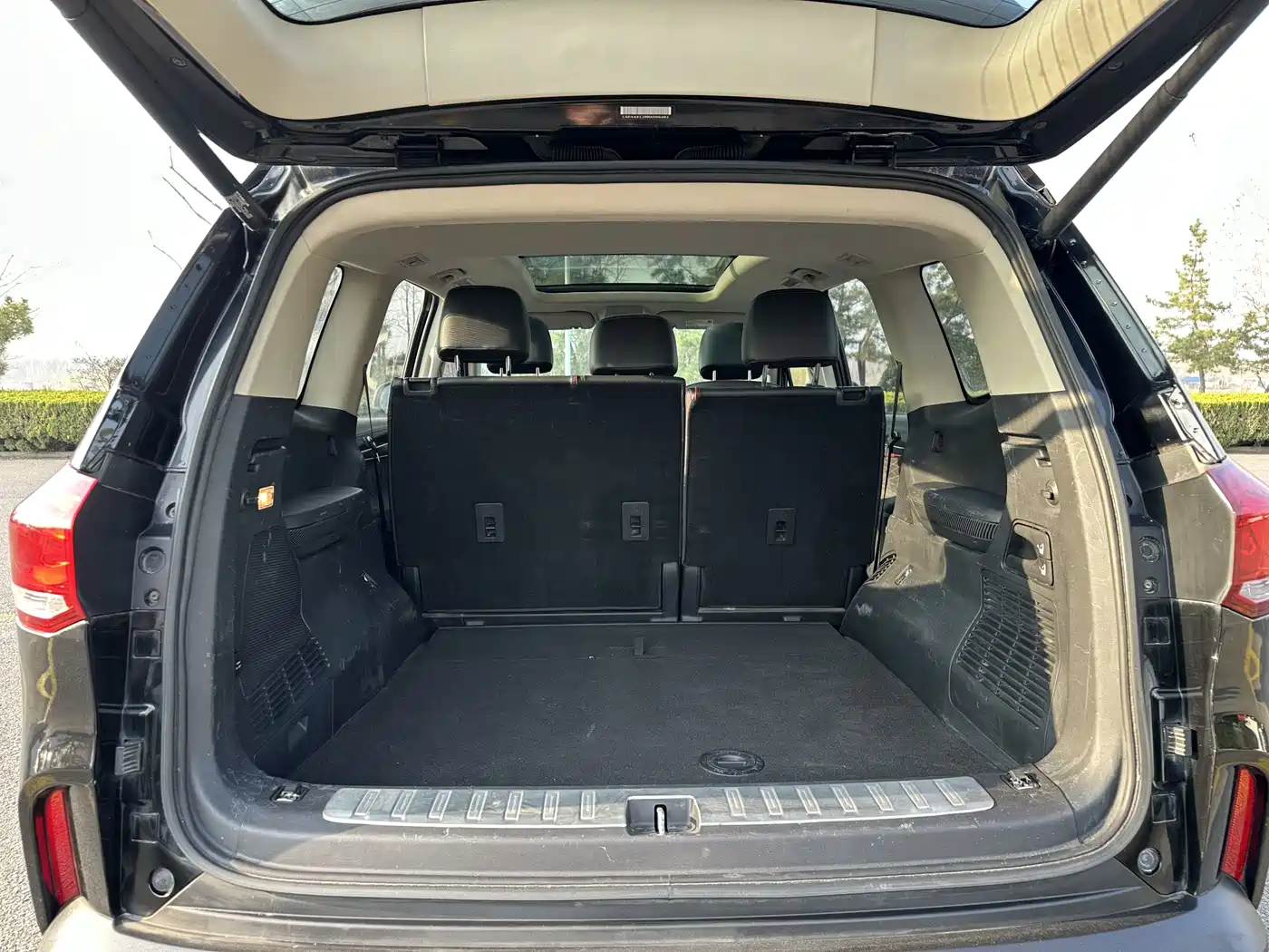 SAIC Maxus D90 2017 2.0T Auto AWD Fully-loaded Edition фото 6