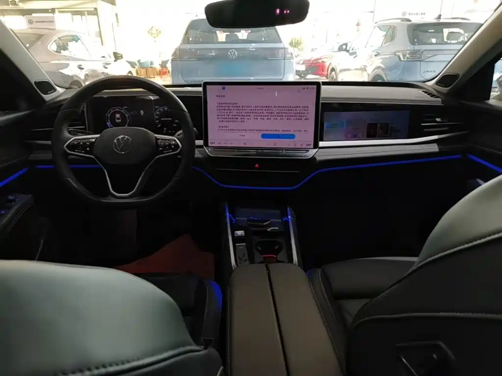 Volkswagen Passat 2025 Pro 380TSI Dragon Prestige Edition фото 10