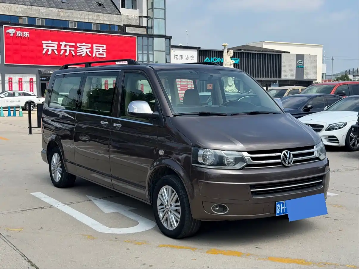 Volkswagen Caravelle 2015 2015 2.0TSI 4WD Comfort