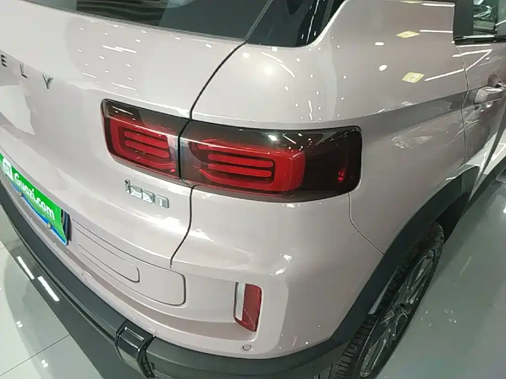 Geely ICON 2025 2026 Chocolate 1.5TD Pure Edition