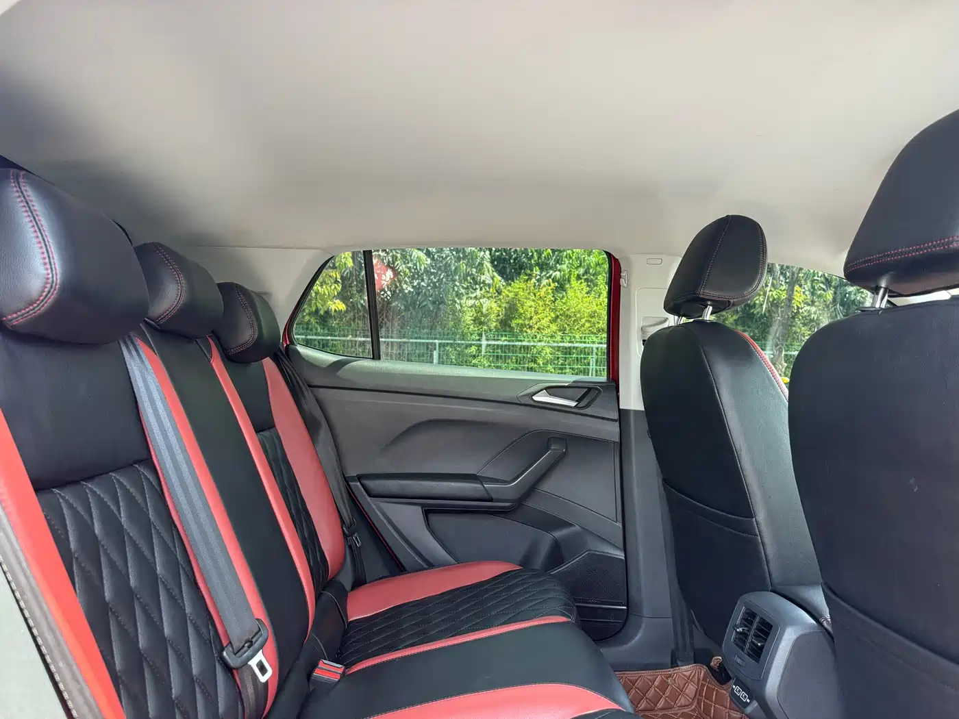Volkswagen Tanying 2020 1.5L Automatic Shang фото 23