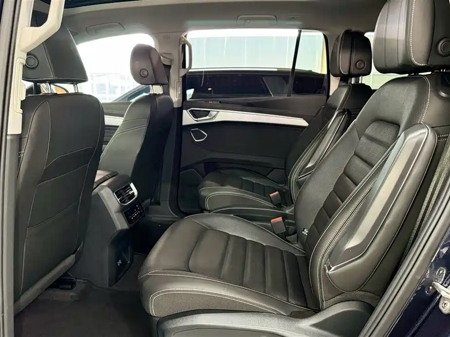 Volkswagen Talagon 2022 380TSI 4WD Luxury Premium Pro Edition 6-seater фото 21