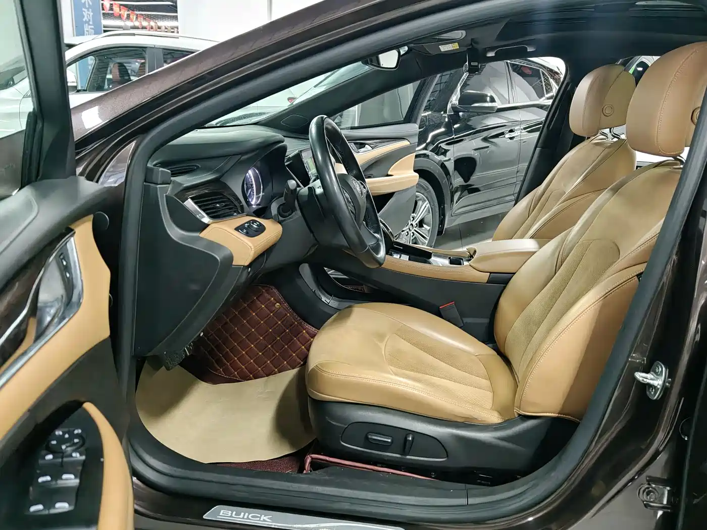 Buick LaCrosse 2016 20T Elite Type фото 5