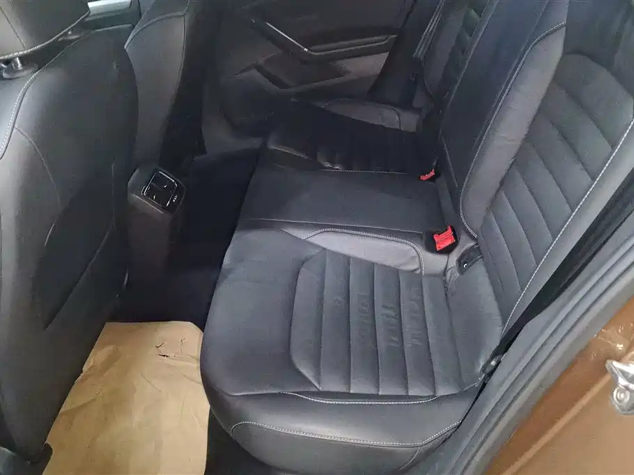 Volkswagen Lamando 2017 280TSI DSG Comfort Edition фото 11