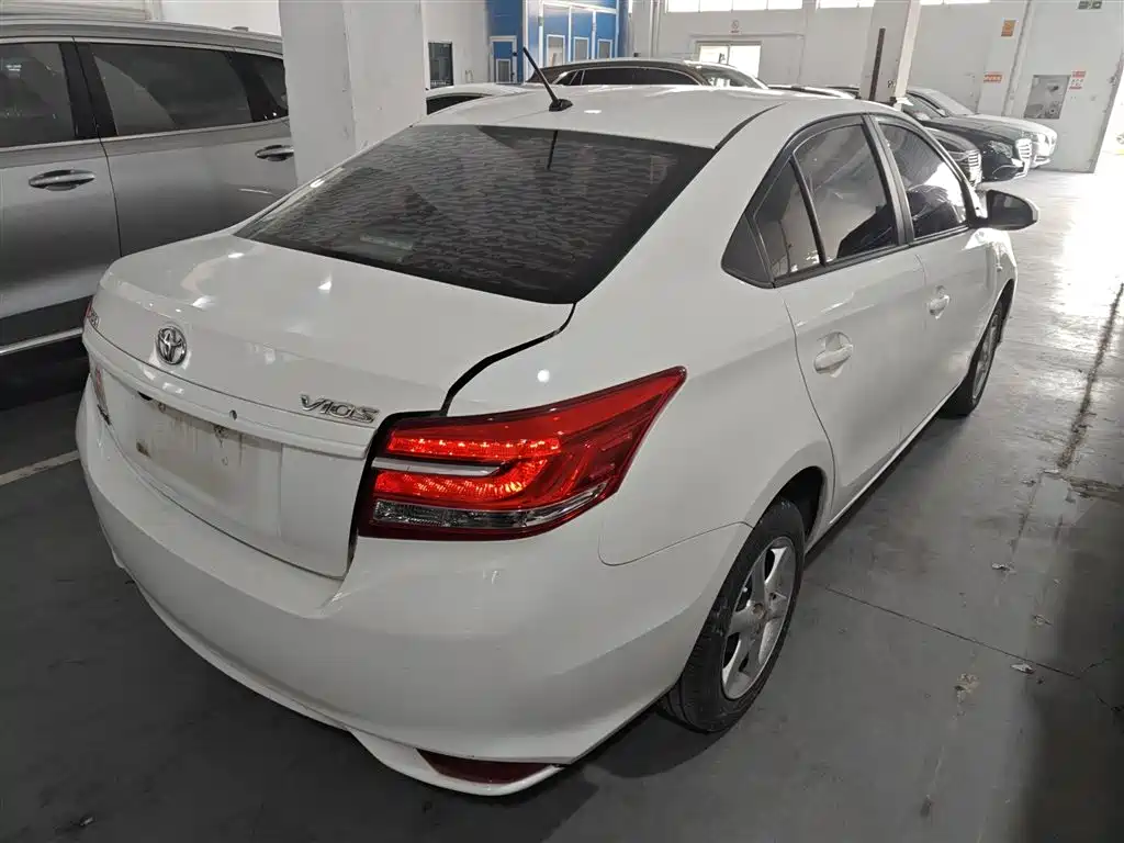Toyota Vios 2017 1.5L CVT Pioneer фото 7