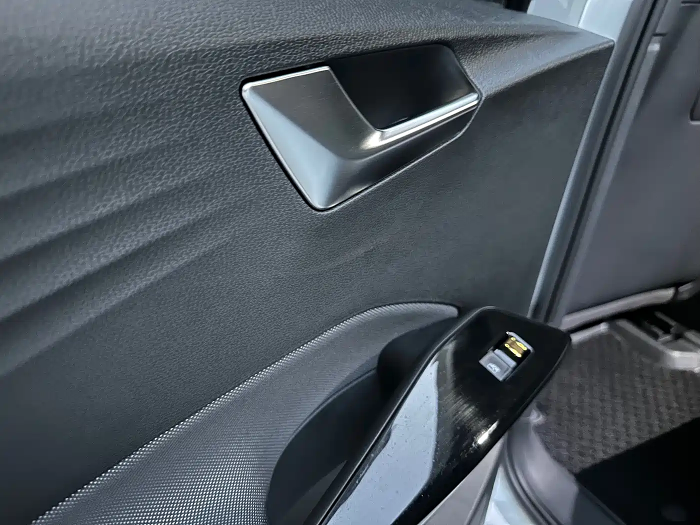 Volkswagen ID.3 2023 Pure Smart Edition фото 14