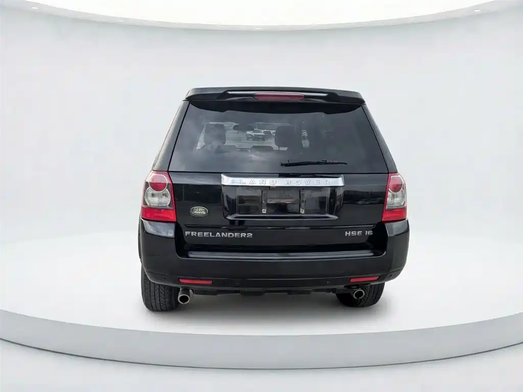 Land Rover Freelander 2 2010 3.2 i6 Automatic HSE Petrol фото 5