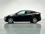 Фото 3 - Tesla Model Y