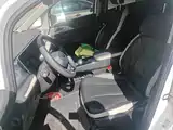Photo 11 - Geely Geometry E Firefly