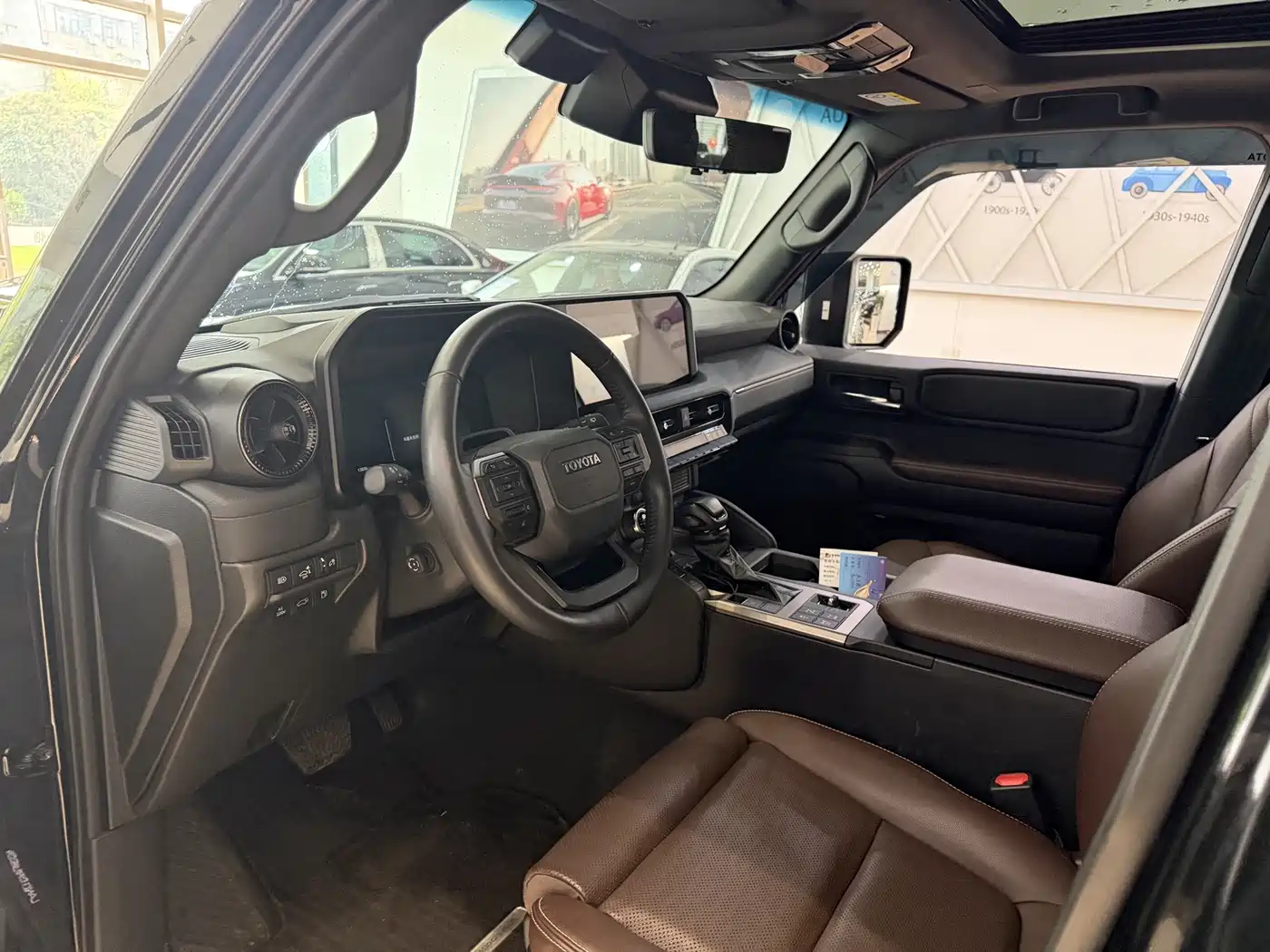 Фото 2 - Toyota Prado
