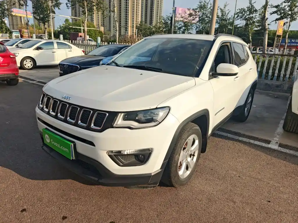 Photo 2 - Jeep Compass