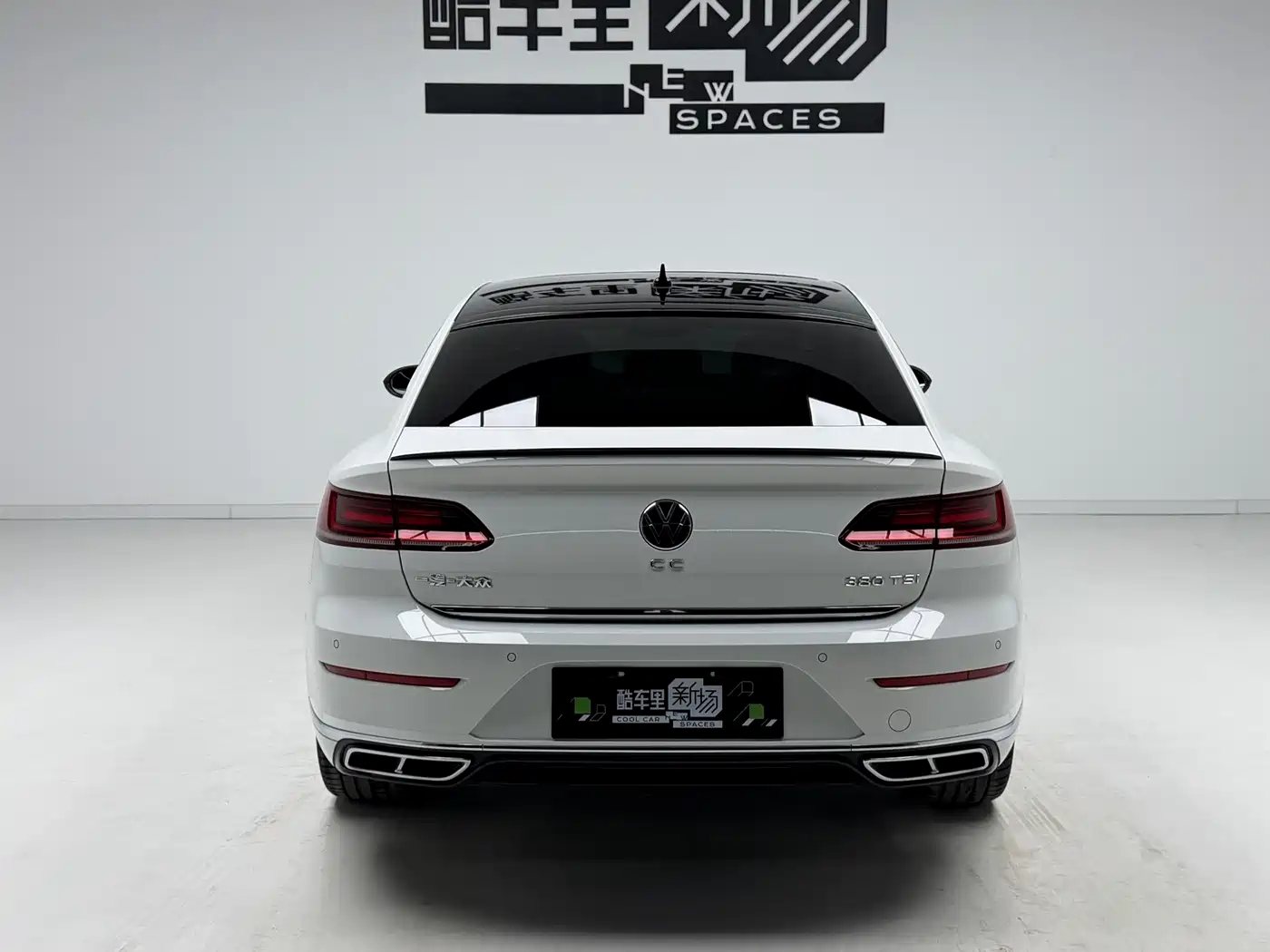 Volkswagen FAW-Volkswagen CC 2021 380TSI Eye-catching Edition 30th Anniversary фото 5
