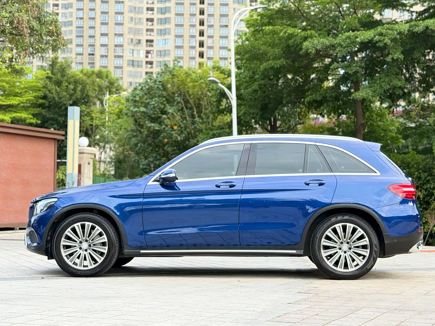 Mercedes-Benz GLC 2016 GLC 200 4MATIC фото 13