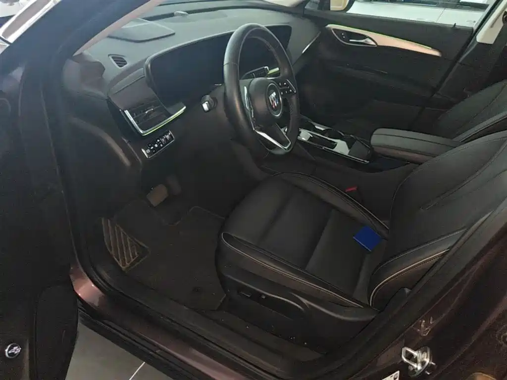 Buick Envision Plus 2024 Envision Plus 28T 4WD Premium Edition фото 22