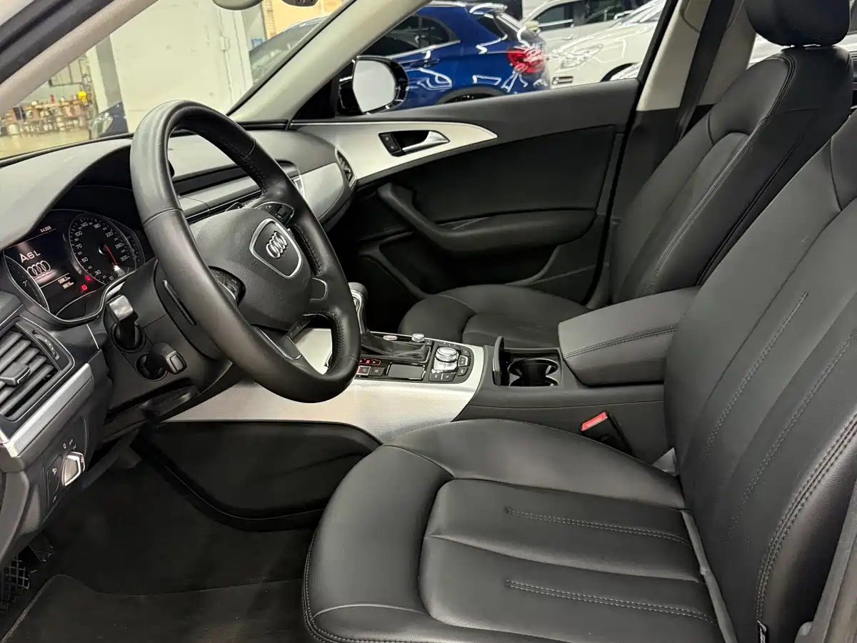 Audi A6L 2015 TFSI Millionth Anniversary Intelligent Leader Type фото 4