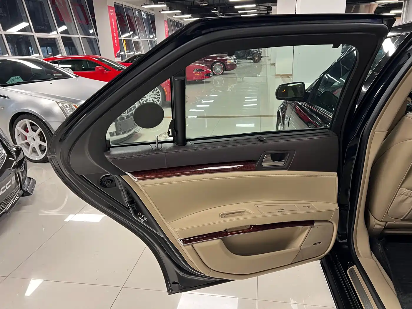 Cadillac SLS 2010 2010 3.6L Flagship