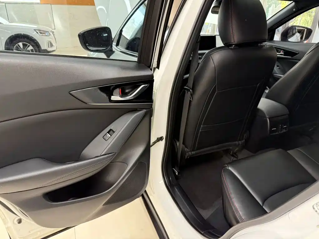 Mazda CX-4 2023 2021 2.0L Auto FWD Skyactiv Explorer Edition